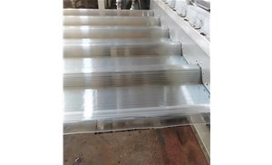 影響耐力板透光的因素有哪些？